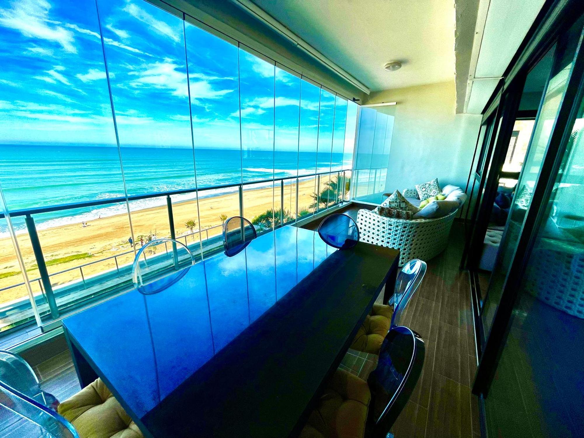 Appart De Luxe Front De Mer Prestigia Plage Des Nations Salé Exterior foto
